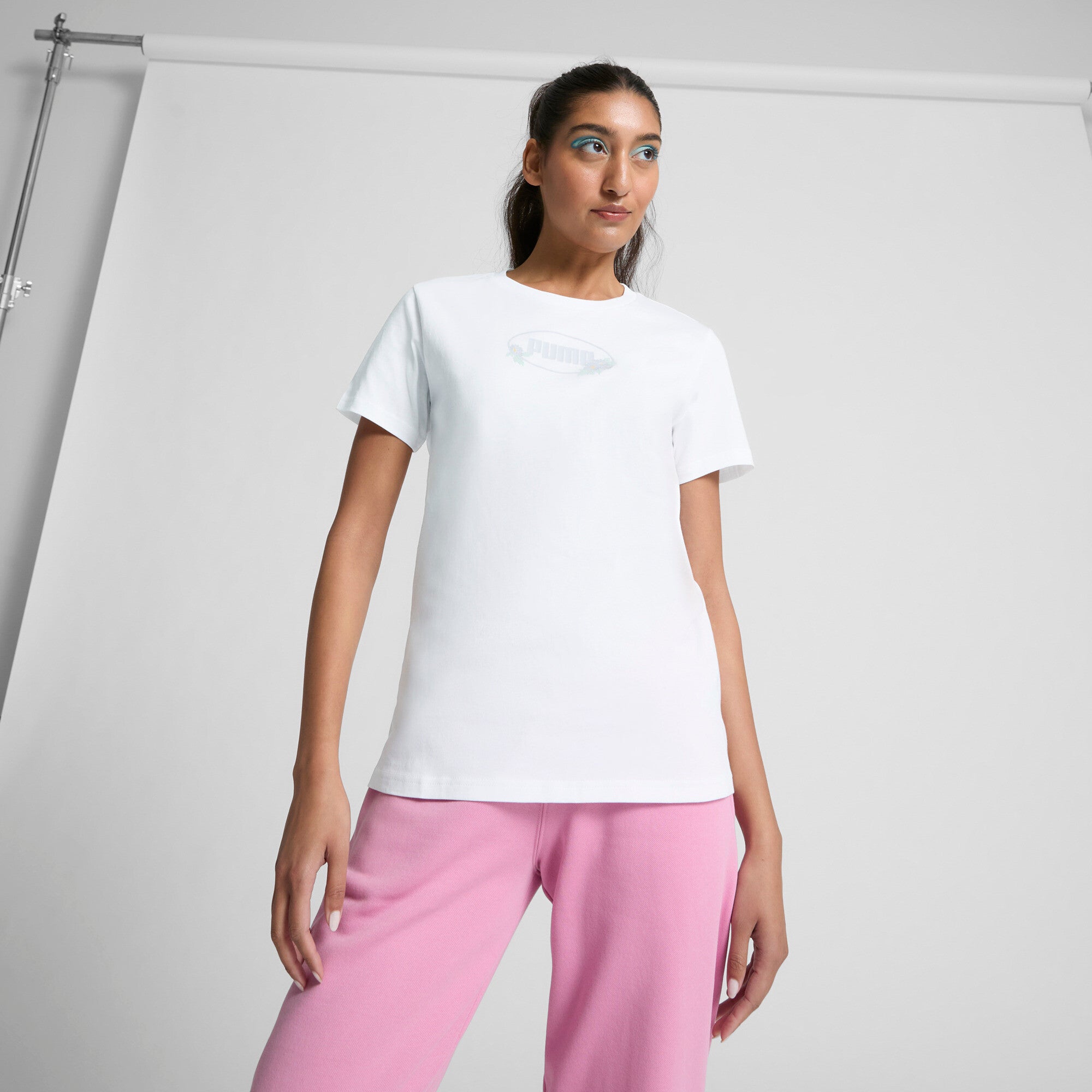 PUMA Graphics Garden Women's T-Shirt in White, Size S