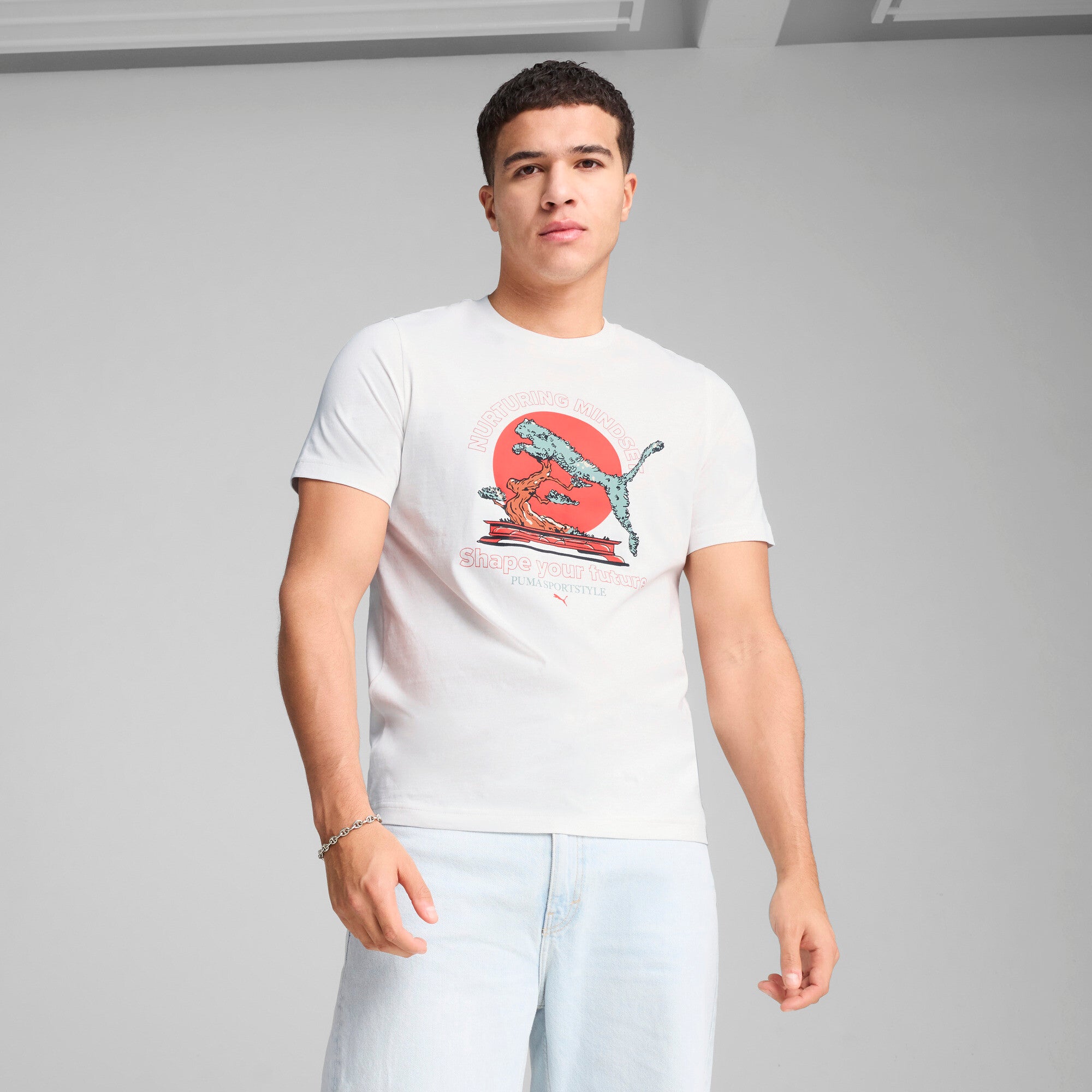 PUMA GRAPHICS Bonsai Men's T-Shirt in White, Size XL