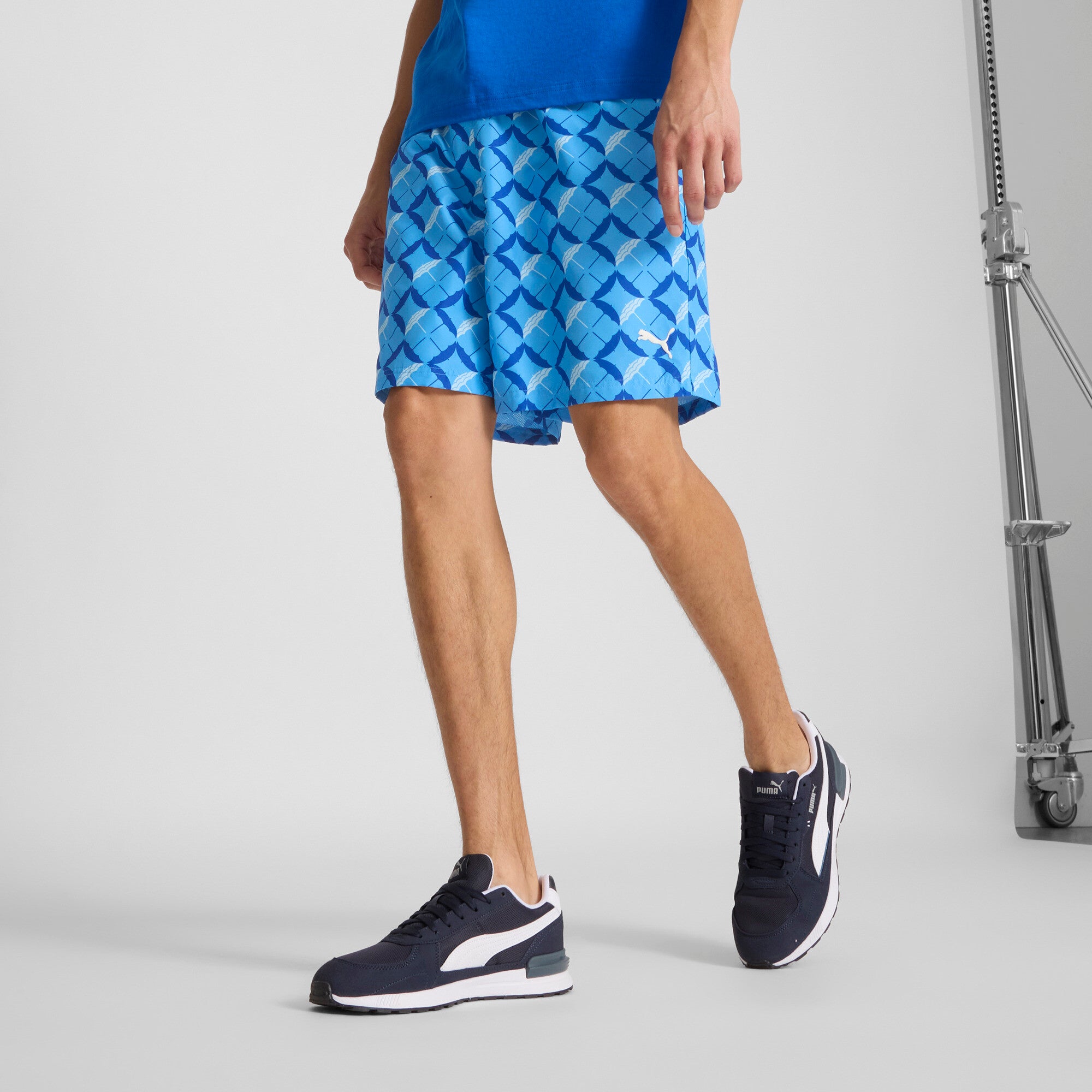 PUMA ESSENTIALS Resort Men's Shorts in Blue, Size XL