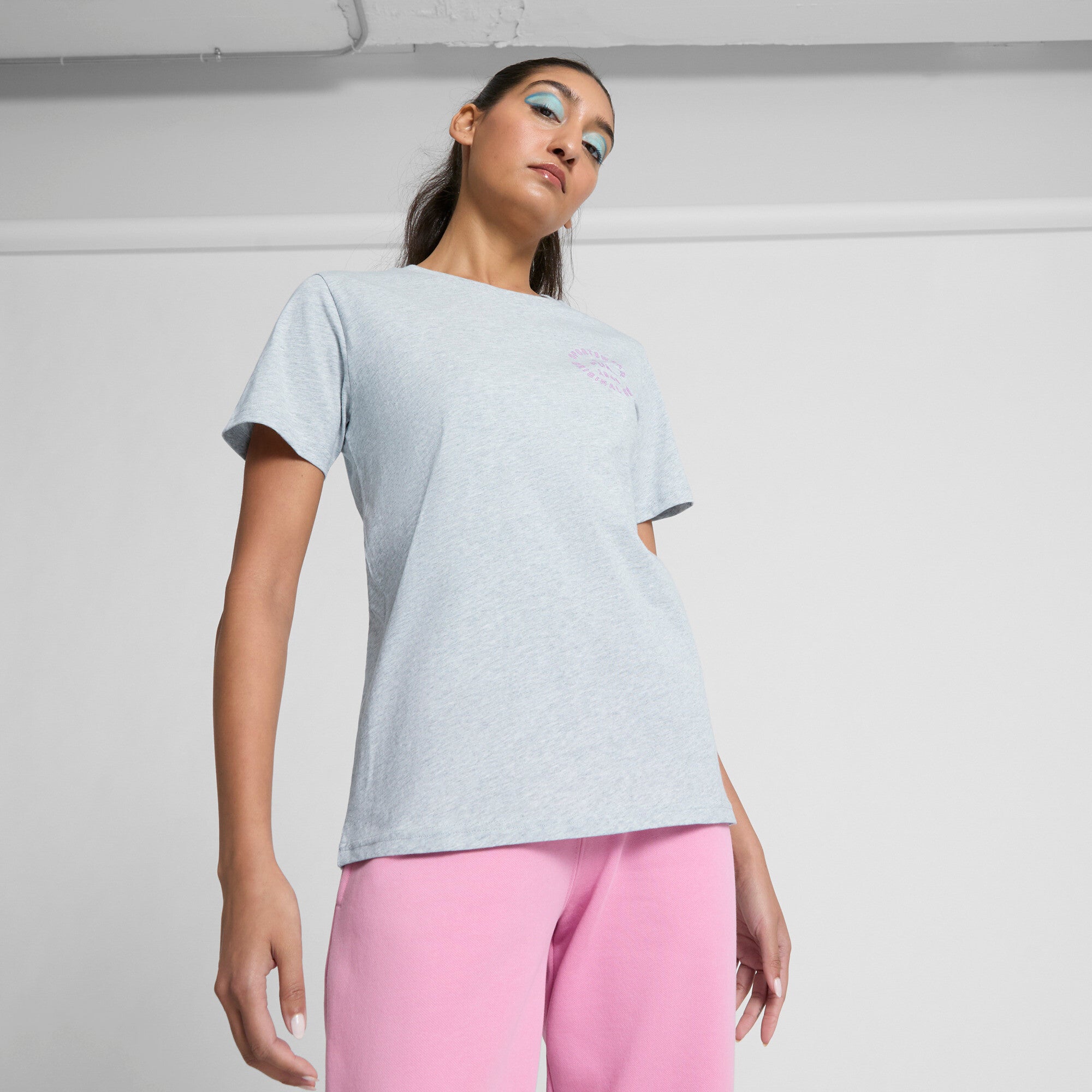 PUMA Sports Graphic Women's T-Shirt in Grey, Size XXL