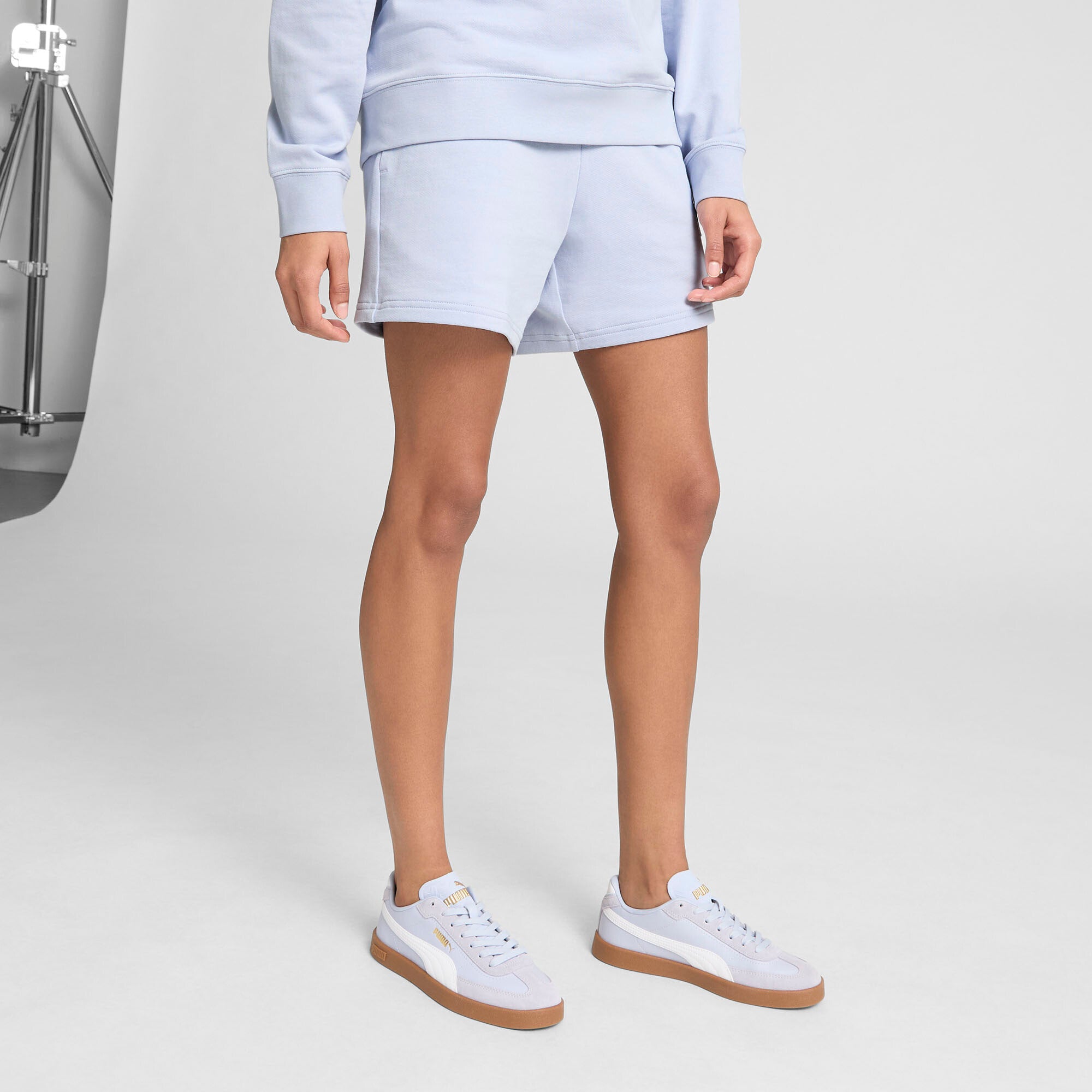PUMA Essentials Elevated Women's 5" Mid-Rise Shorts in Blue, Size S