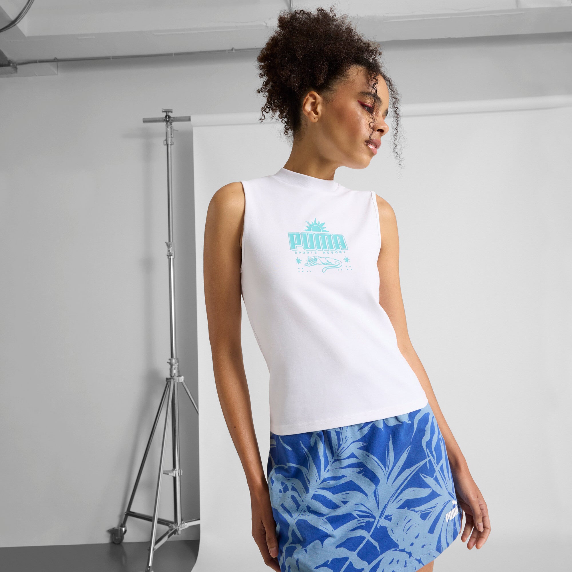 PUMA PALM RESORT Women's Slim Tank Top in White, Size S