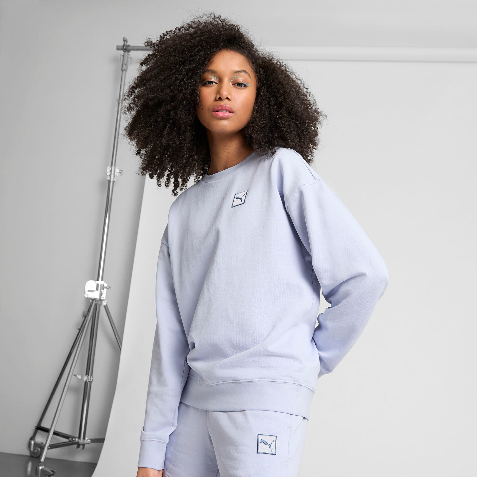 PUMA Essentials Elevated Women's Comfort Crew Sweatshirt in Blue, Size M